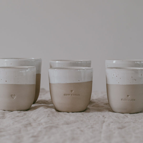 Kleiner Becher "Glücklich"